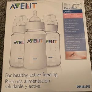 Brand Nee Avent Bottles